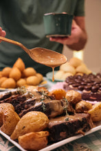 Load image into Gallery viewer, Roast Beef Dinner (serves 6-8 people)