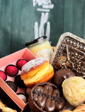 Load image into Gallery viewer, Sweet Happiness Basket :)