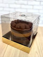 Load image into Gallery viewer, Gift Naked Cake with Brigadeiros