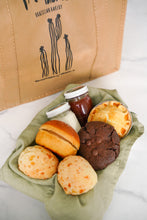 Load image into Gallery viewer, Mini Padaria Special Basket - for 1

