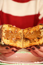 Load image into Gallery viewer, Mini &quot;Panetone&quot; Recheado - filled with Brigadeiro or Doce de Leite
