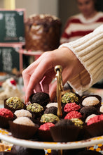 Load image into Gallery viewer, Brigadeiro Party of 50
