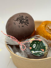 Load image into Gallery viewer, Holiday Kit - Small
