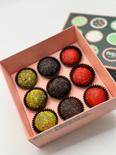 Load image into Gallery viewer, Brigadeiro box of 9
