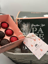 Load image into Gallery viewer, Holiday Kit - Large
