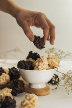 Load image into Gallery viewer, Chocolote Crispies - 200gr
