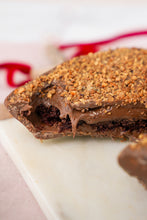 Load image into Gallery viewer, Valentine&#39;s &quot;Ferrero&quot; Heart (Nuttela and Hazelnuts)
