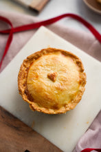 Load image into Gallery viewer, Valentine&#39;s Full Dinner and Dessert Kit
