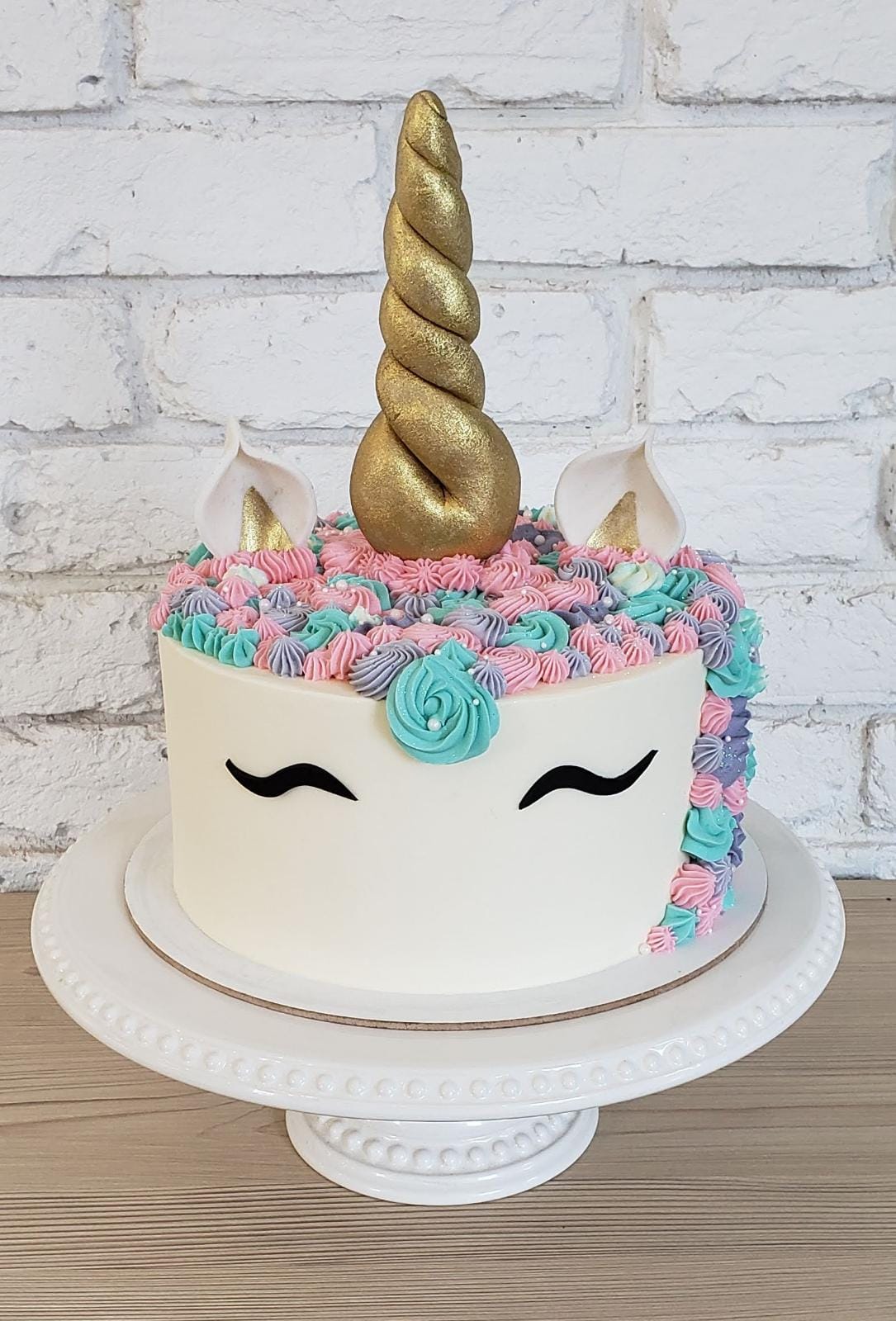 This Unicorn Cake Is So Easy To Make For Your Child's Birthday Party -  Celebrity Parents Magazine