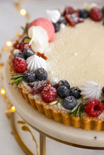 Load image into Gallery viewer, Christmas Guava Cheesecake (serves 10 slices)
