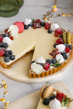 Load image into Gallery viewer, Christmas Guava Cheesecake (serves 10 slices)
